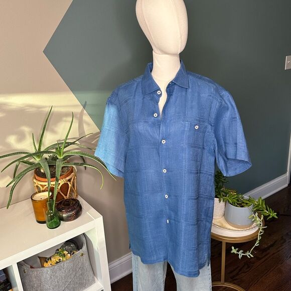 Tommy Bahama 100% Linen Textured Short Sleeve Button-Up Shirt M Resort Classic - Picture 2 of 10